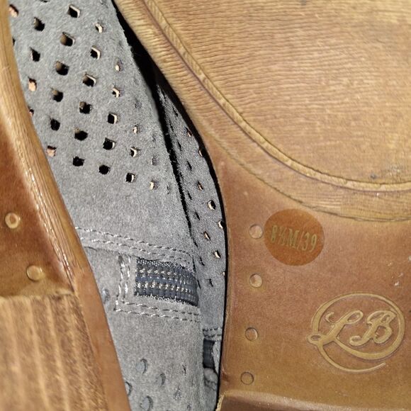 Lucky Brand Gray Size 8.5 Baylah Perforated Cut Out Suede Ankle Zip‎ Up Bootie - Picture 9 of 9